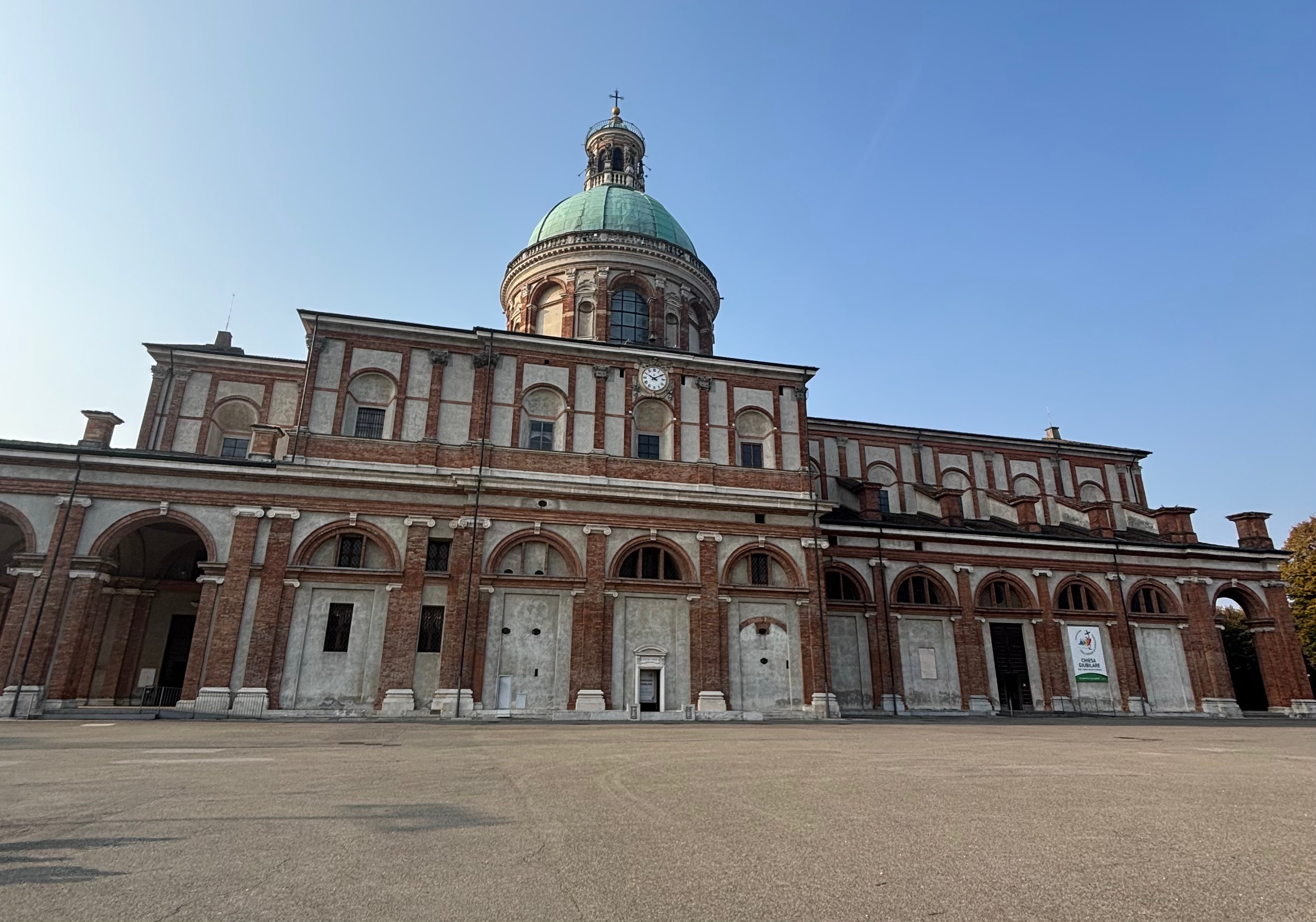 Storia, fede e meditazione al santuario di Caravaggio