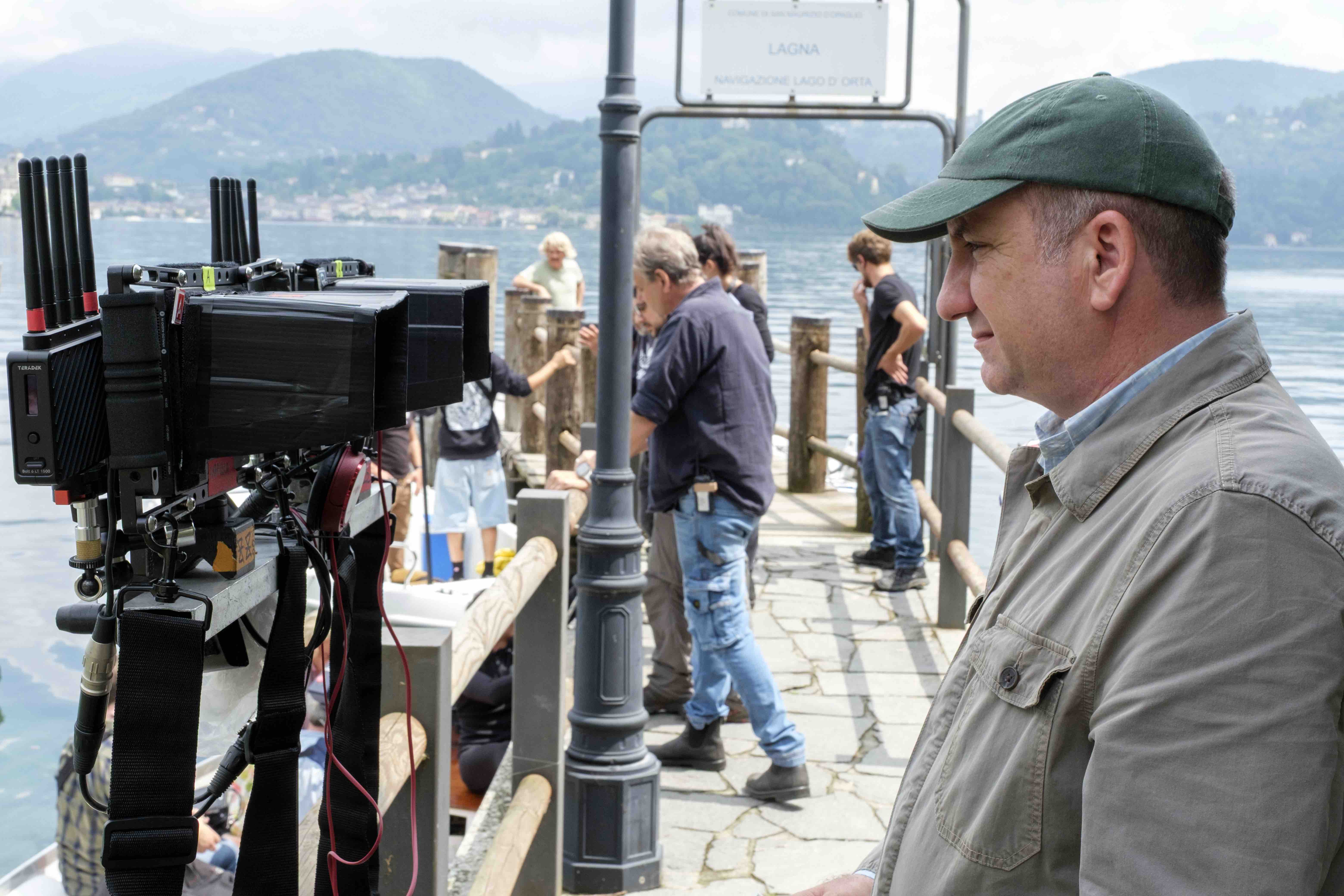 Anteprima speciale a Omegna per il film di Antonio Albanese girato sul Lago d’Orta